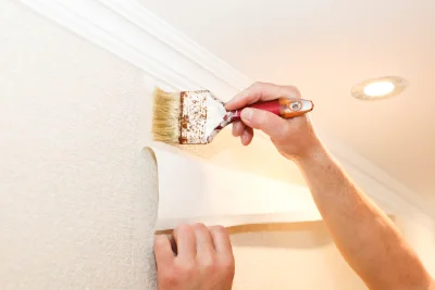 Pose de papier peint à Gourbit — revêtements muraux et toiles de verre